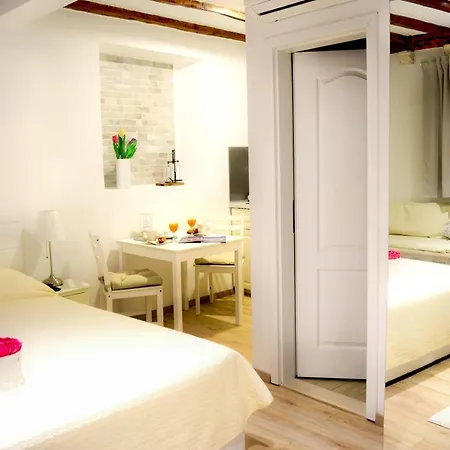 Guest house Rilati Old Town Palace 2