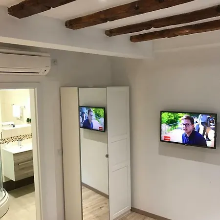 Rilati Old Town Palace 2 בית הארחה דוברובניק