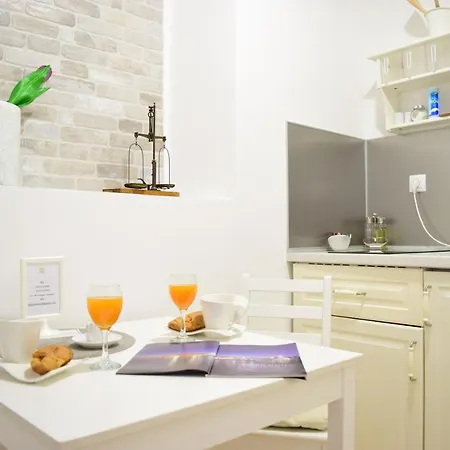 Rilati Old Town Palace 2 3*